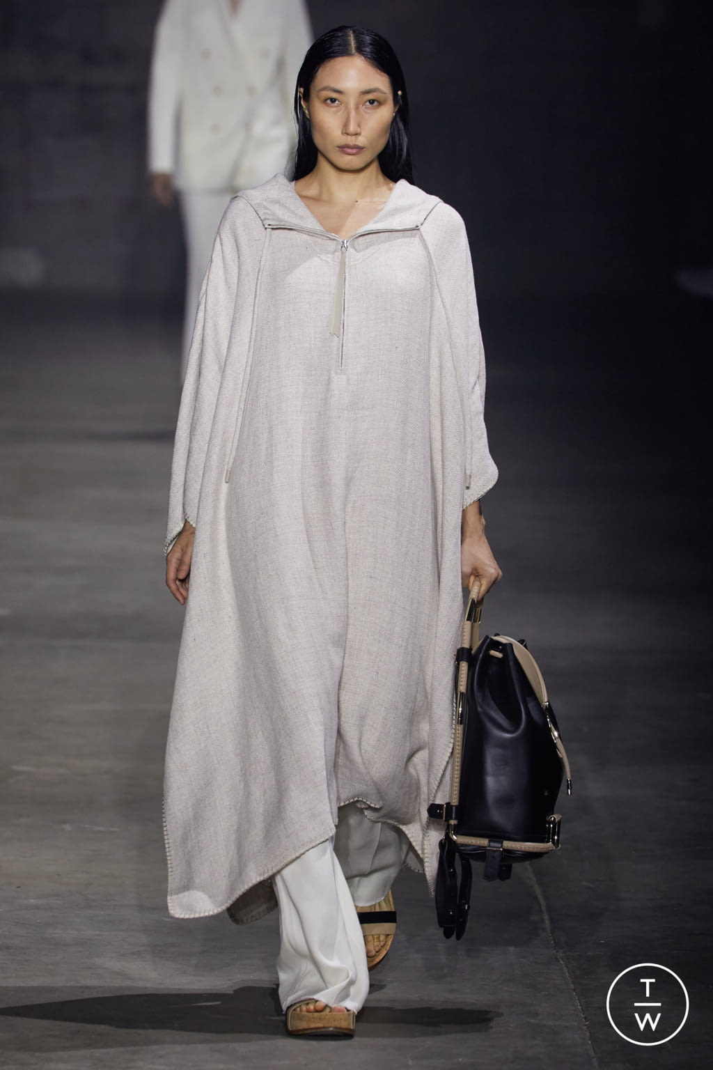Fashion Week New York Spring/Summer 2022 look 11 from the Gabriela Hearst collection womenswear