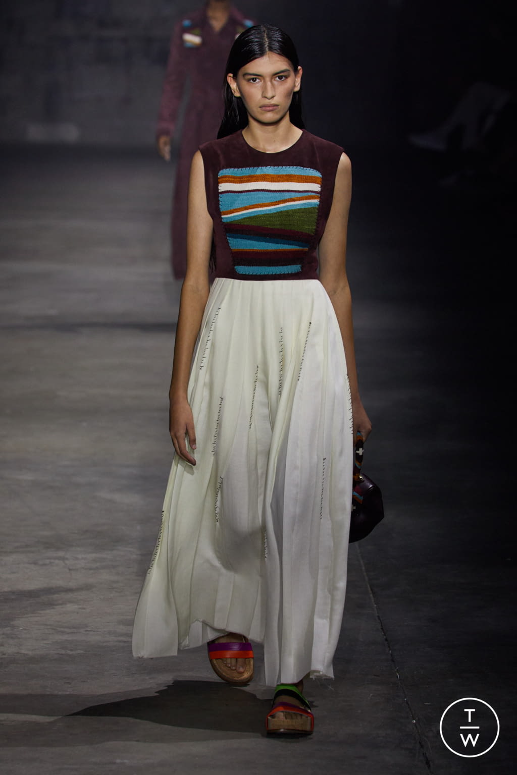 Fashion Week New York Spring/Summer 2022 look 19 from the Gabriela Hearst collection womenswear