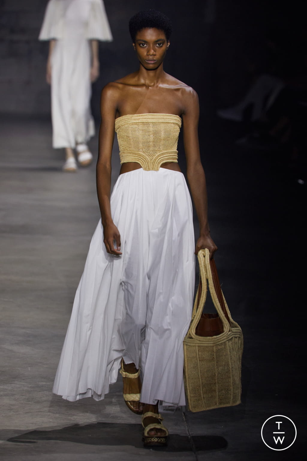 Fashion Week New York Spring/Summer 2022 look 27 from the Gabriela Hearst collection womenswear
