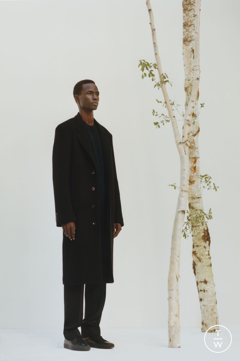 Fashion Week New York Fall/Winter 2023 look 5 from the Gabriela Hearst collection menswear
