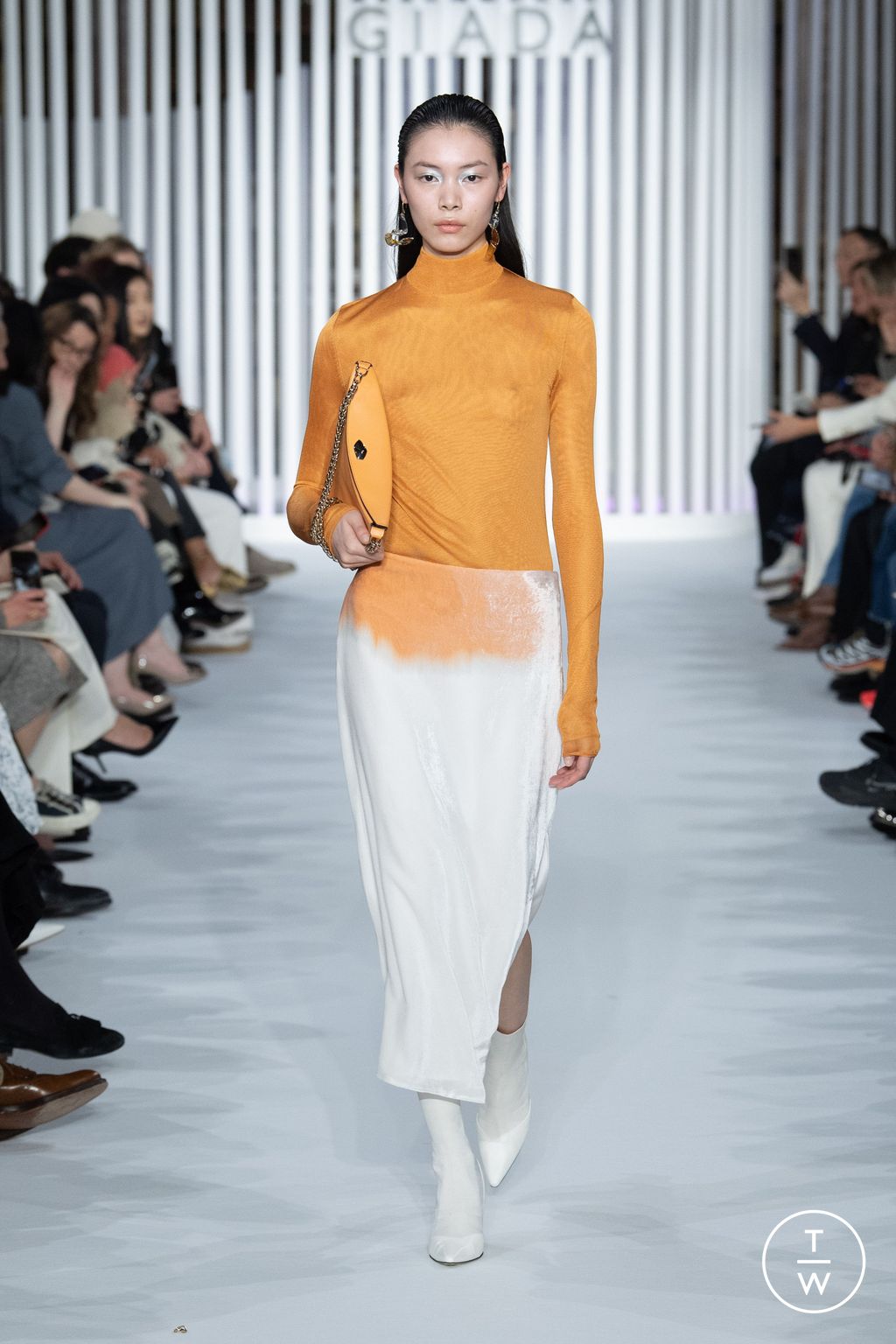 Fashion Week Milan Fall/Winter 2023 look 19 de la collection Giada womenswear