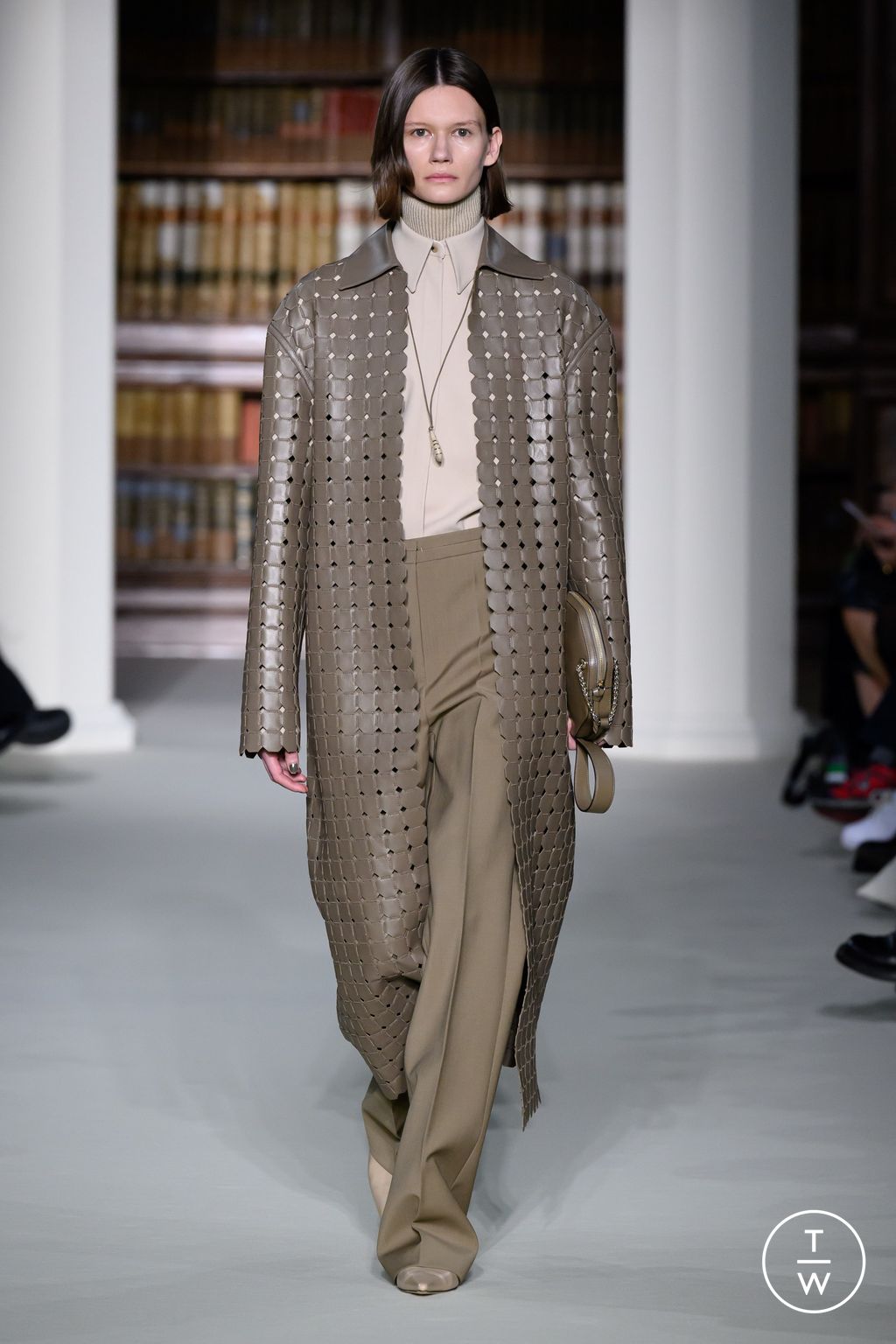 Fashion Week Milan Fall/Winter 2024 look 1 from the Giada collection 女装