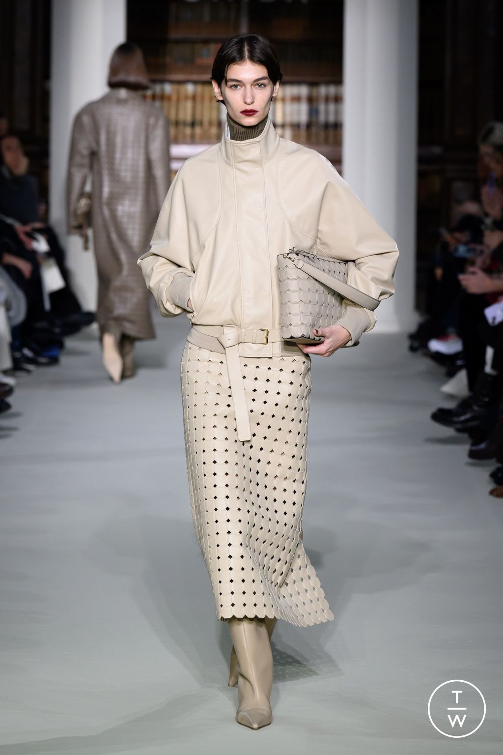 Fashion Week Milan Fall/Winter 2024 look 2 de la collection Giada womenswear