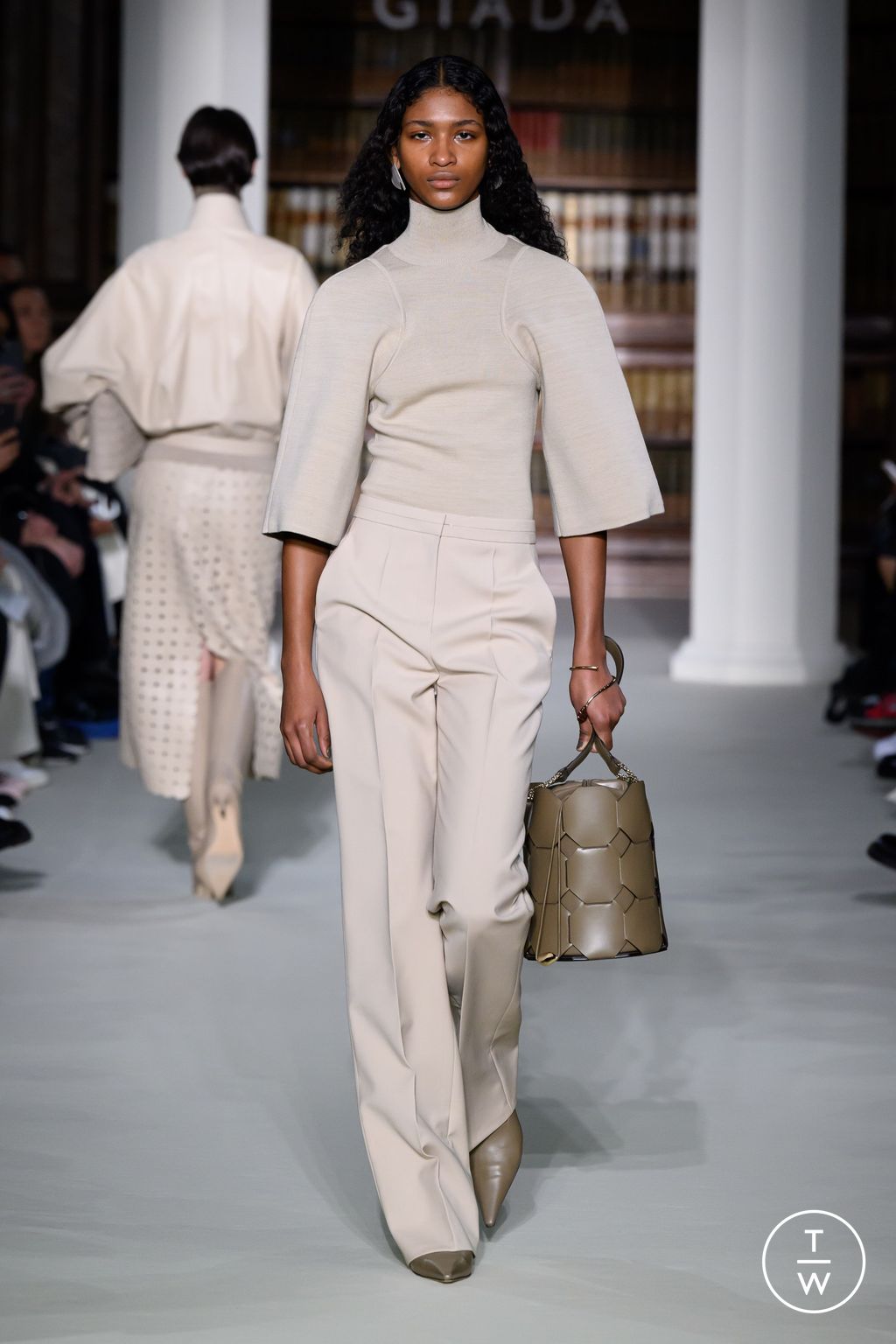 Fashion Week Milan Fall/Winter 2024 look 3 from the Giada collection womenswear