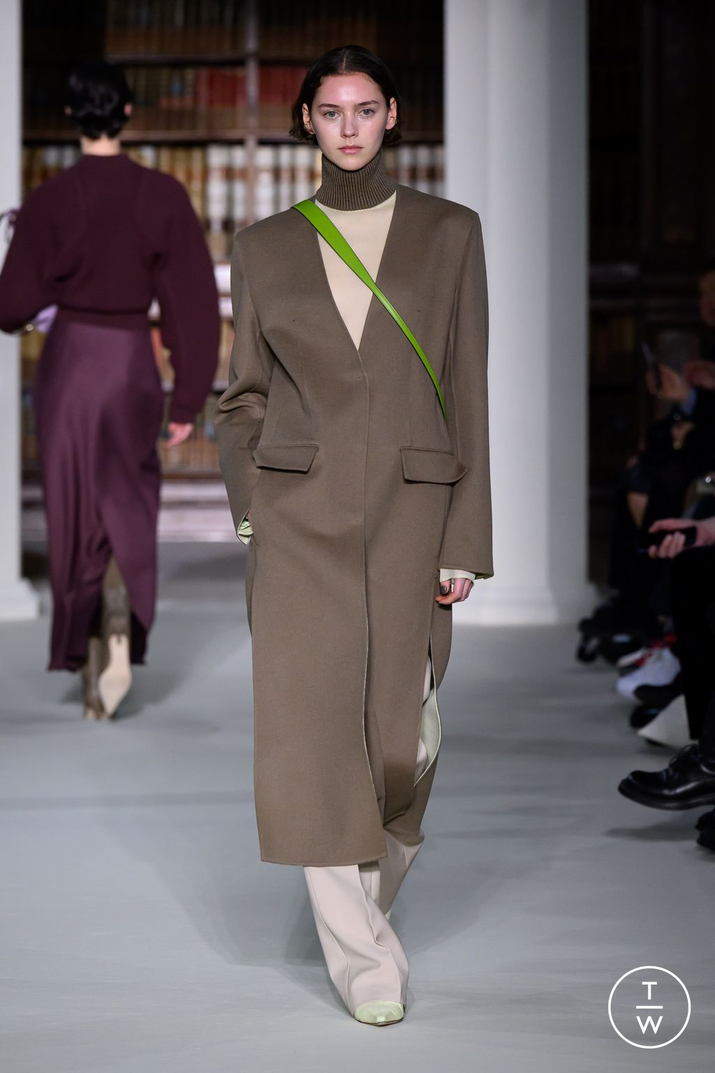 Fashion Week Milan Fall/Winter 2024 look 12 de la collection Giada womenswear