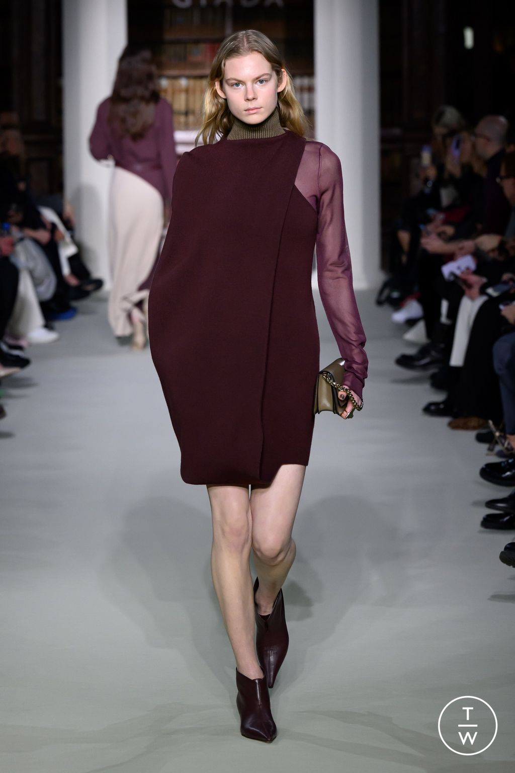 Fashion Week Milan Fall/Winter 2024 look 17 from the Giada collection womenswear