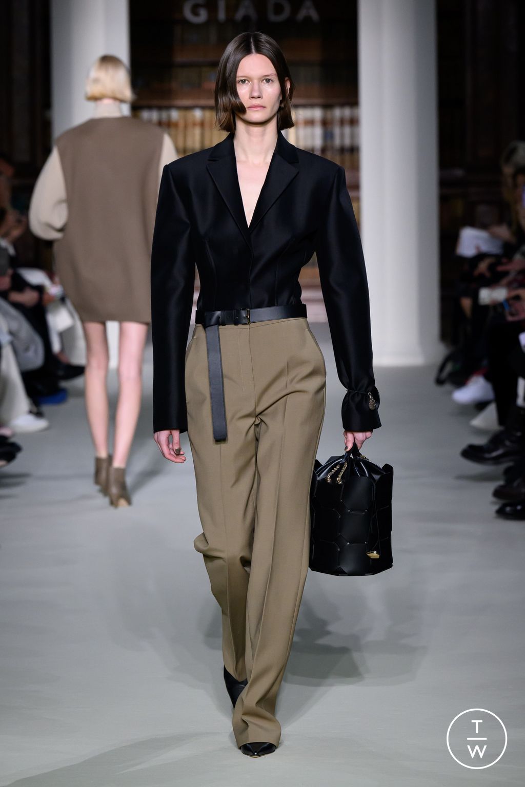 Fashion Week Milan Fall/Winter 2024 look 24 from the Giada collection womenswear