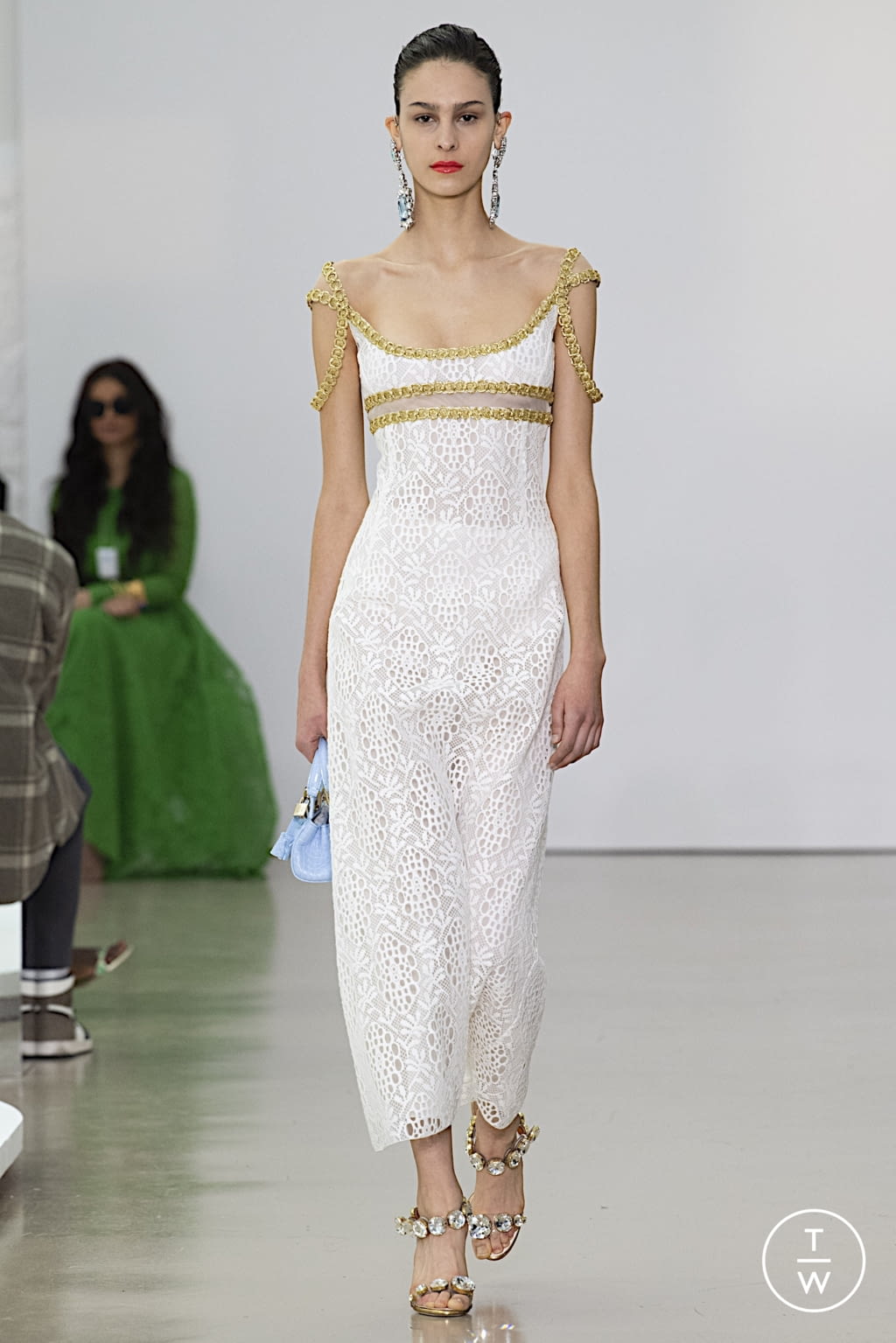 Fashion Week Paris Spring/Summer 2022 look 8 from the Giambattista Valli collection womenswear