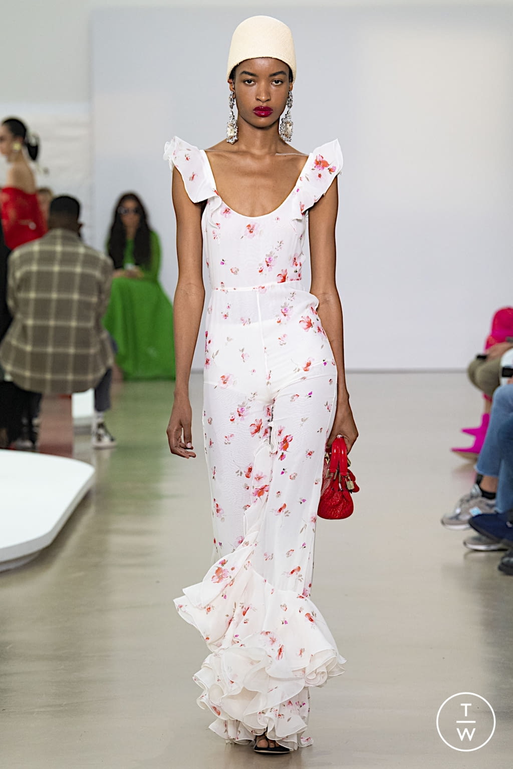 Fashion Week Paris Spring/Summer 2022 look 40 de la collection Giambattista Valli womenswear