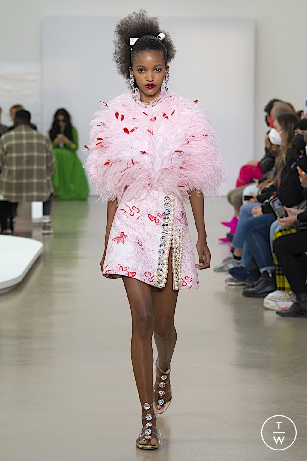Fashion Week Paris Spring/Summer 2022 look 47 from the Giambattista Valli collection womenswear