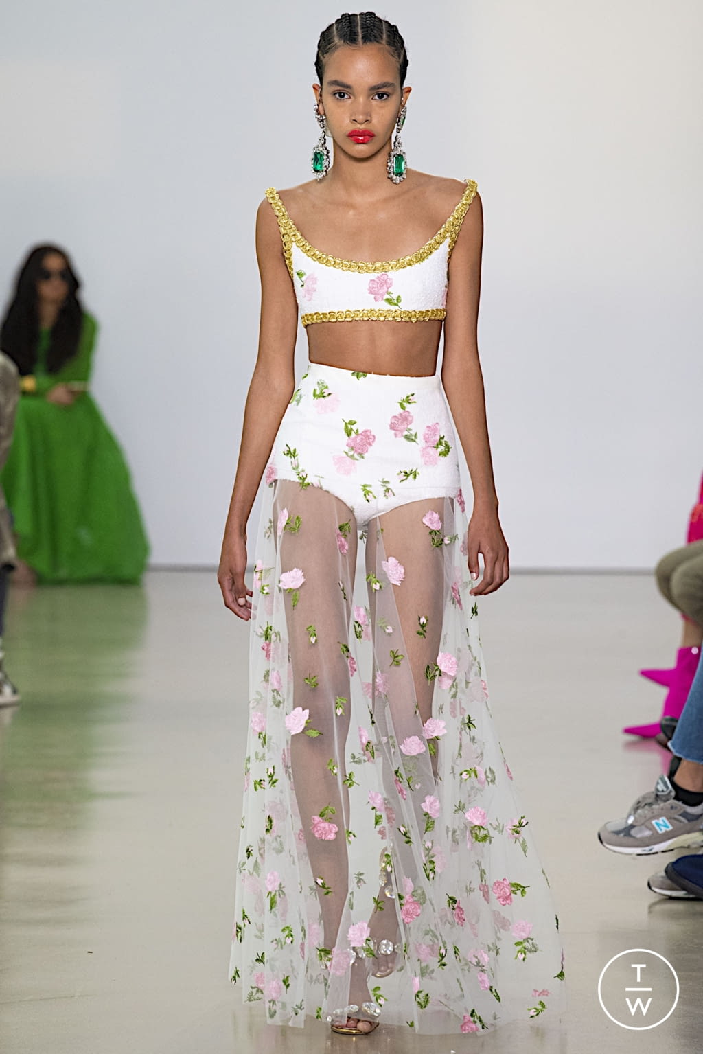Fashion Week Paris Spring/Summer 2022 look 56 de la collection Giambattista Valli womenswear