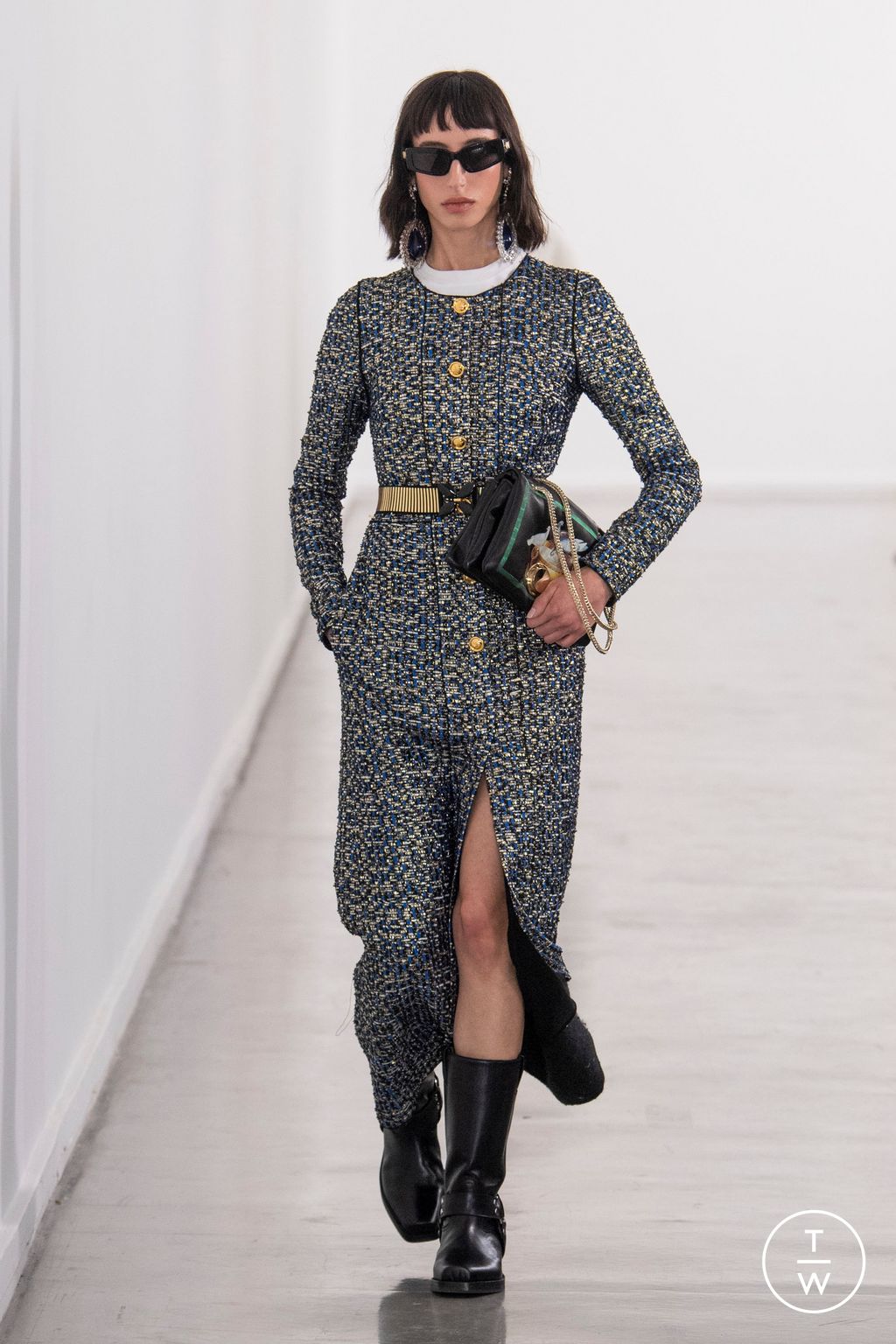 Fashion Week Paris Fall/Winter 2023 look 8 from the Giambattista Valli collection 女装