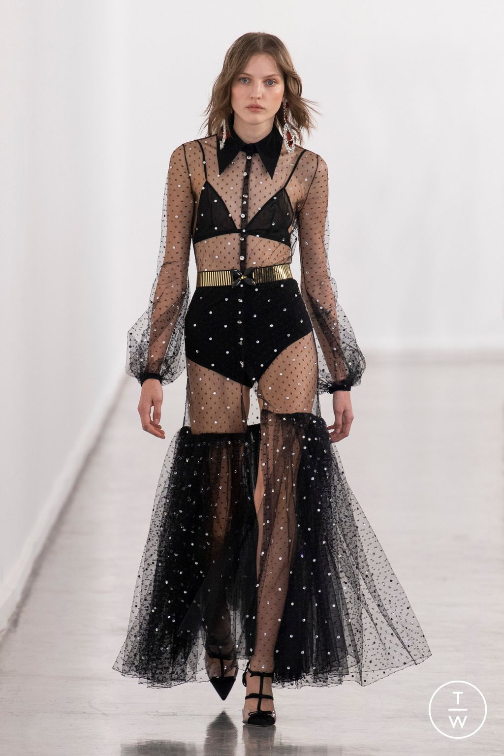Fashion Week Paris Fall/Winter 2023 look 16 de la collection Giambattista Valli womenswear