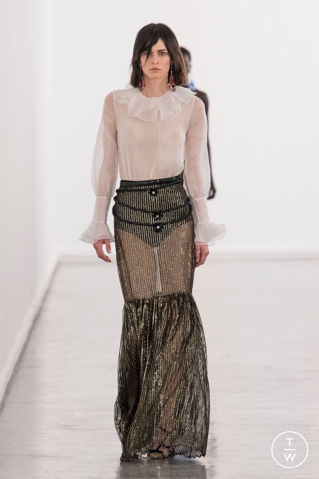 Fashion Week Paris Fall/Winter 2023 look 25 from the Giambattista Valli collection 女装