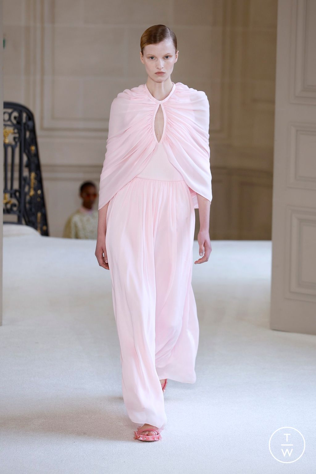 Fashion Week Paris Spring/Summer 2025 look 44 from the Giambattista Valli collection womenswear