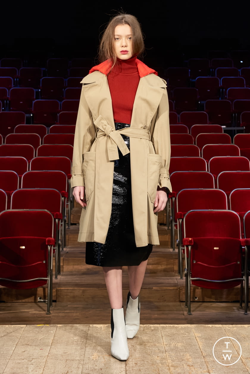 Fashion Week Milan Fall/Winter 2021 look 10 from the Gilberto Calzolari collection 女装