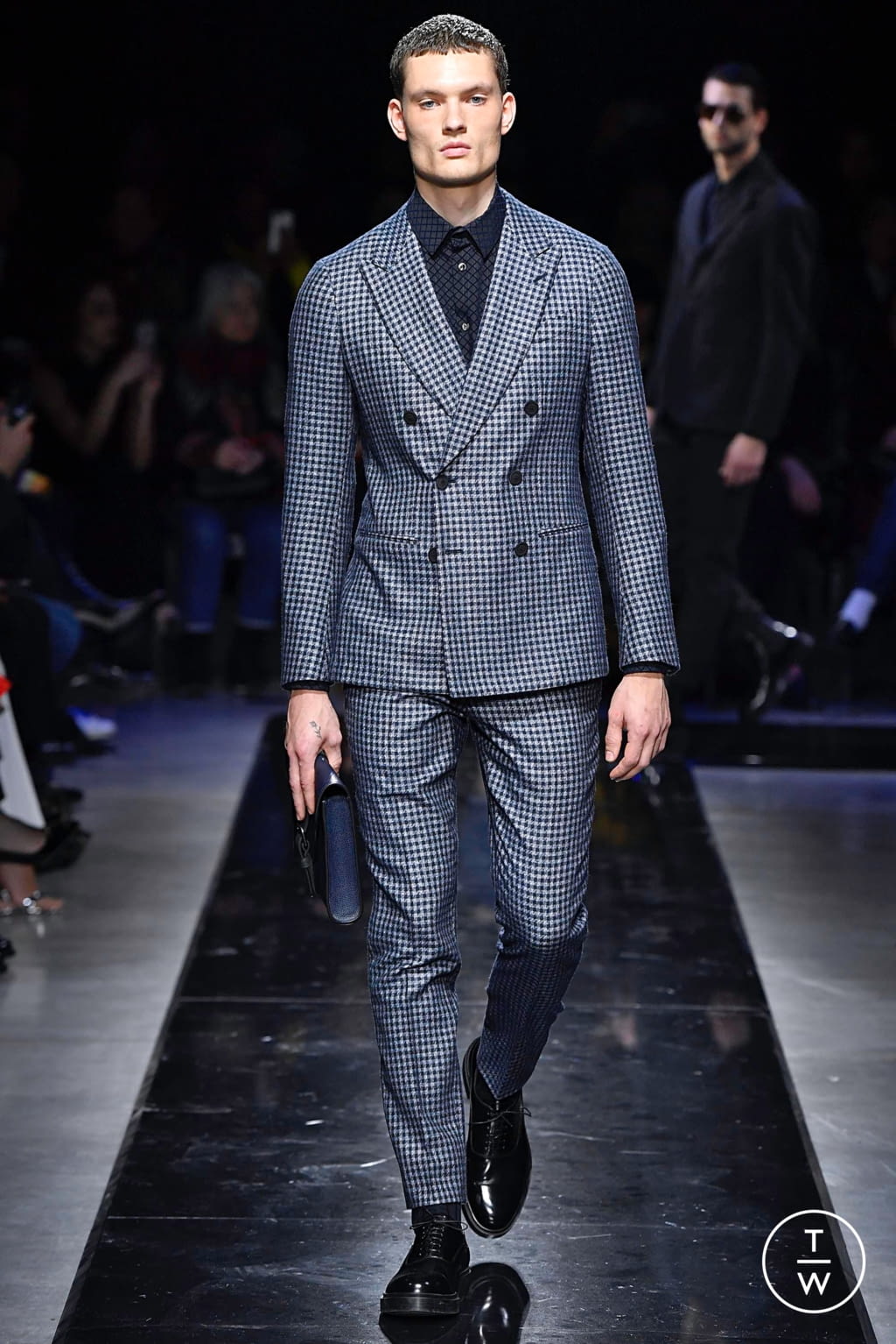 Fashion Week Milan Fall/Winter 2019 look 61 from the Giorgio Armani collection womenswear