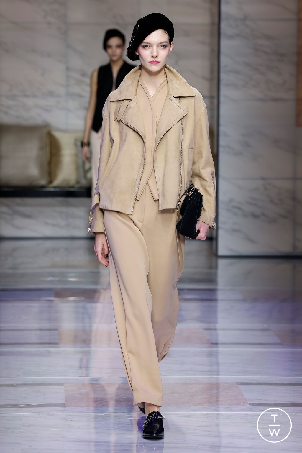 Fashion Week Milan Fall/Winter 2023 look 3 from the Giorgio Armani collection womenswear