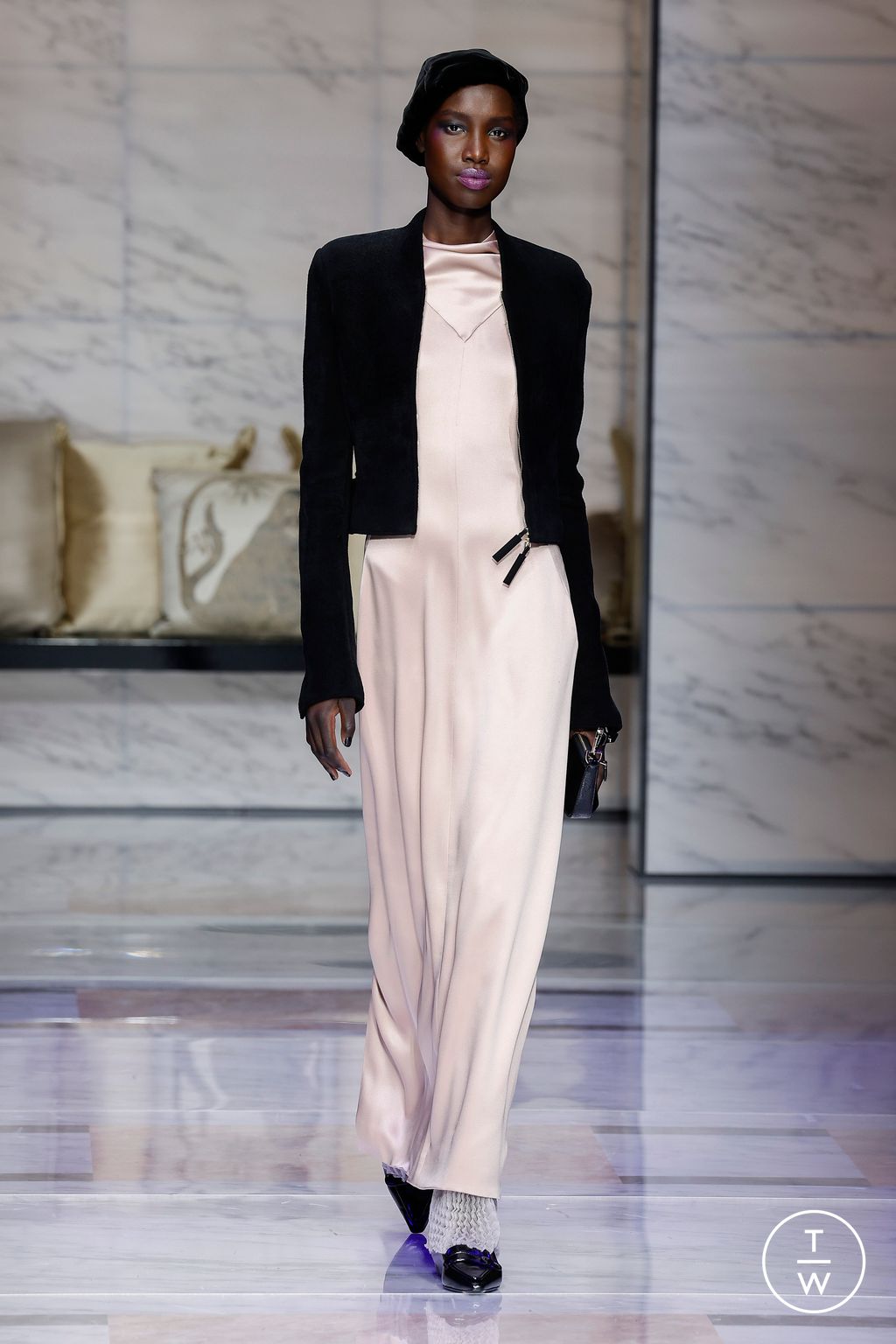 Fashion Week Milan Fall/Winter 2023 look 6 from the Giorgio Armani collection womenswear