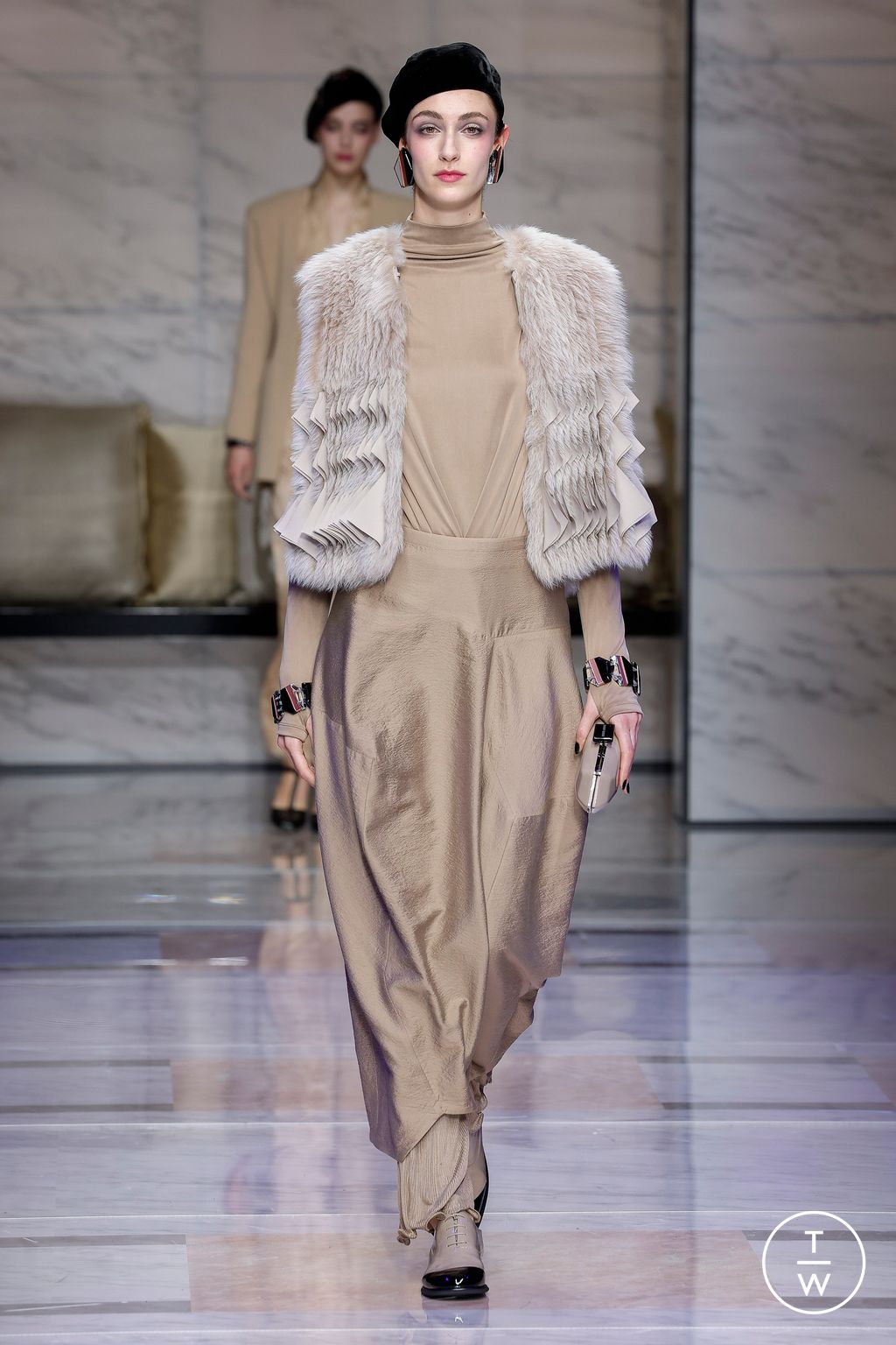 Fashion Week Milan Fall/Winter 2023 look 7 from the Giorgio Armani collection womenswear