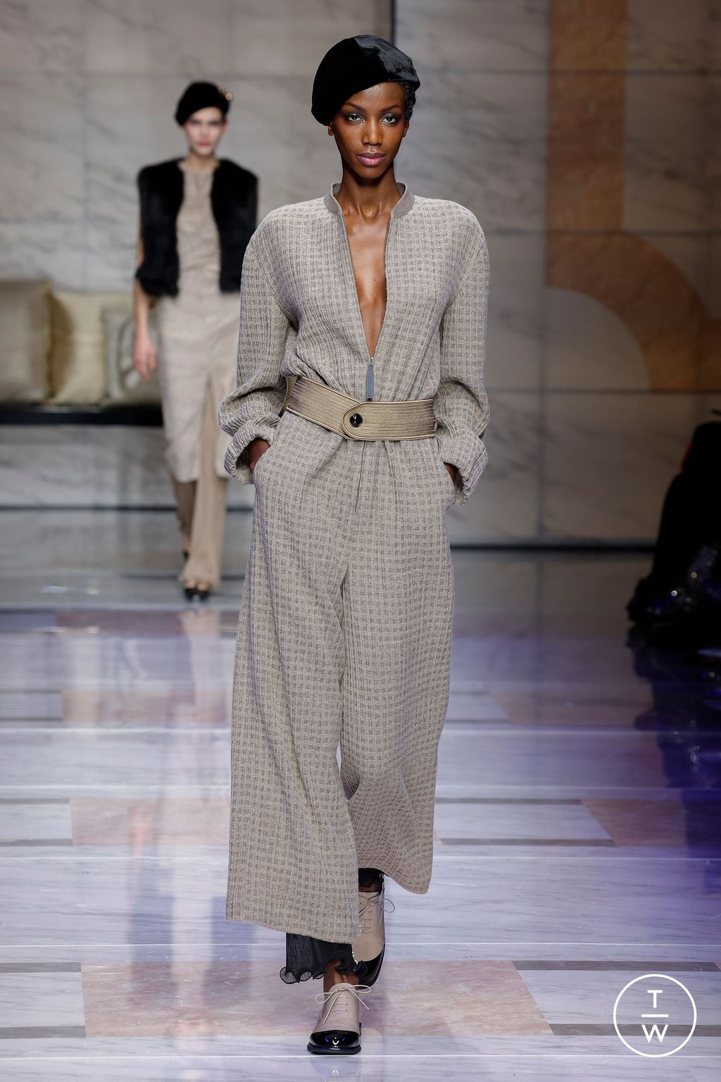 Fashion Week Milan Fall/Winter 2023 look 24 from the Giorgio Armani collection womenswear