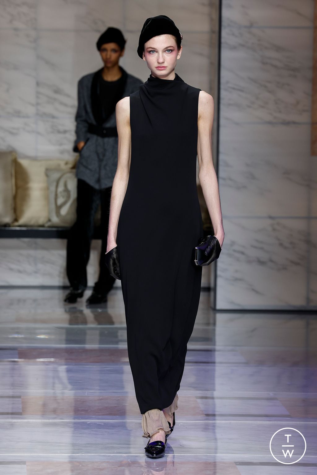 Fashion Week Milan Fall/Winter 2023 look 27 from the Giorgio Armani collection womenswear