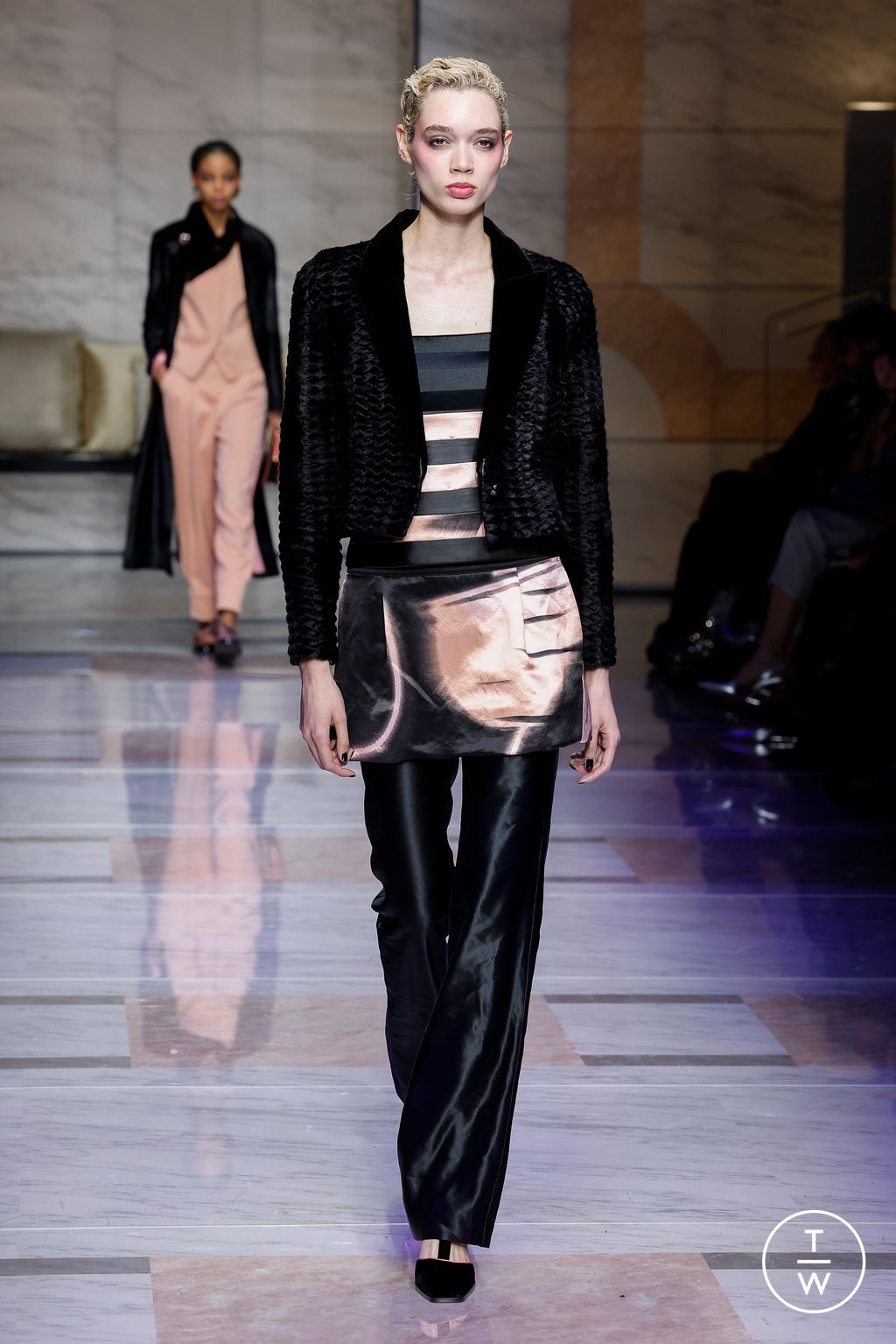 Fashion Week Milan Fall/Winter 2023 look 45 from the Giorgio Armani collection womenswear