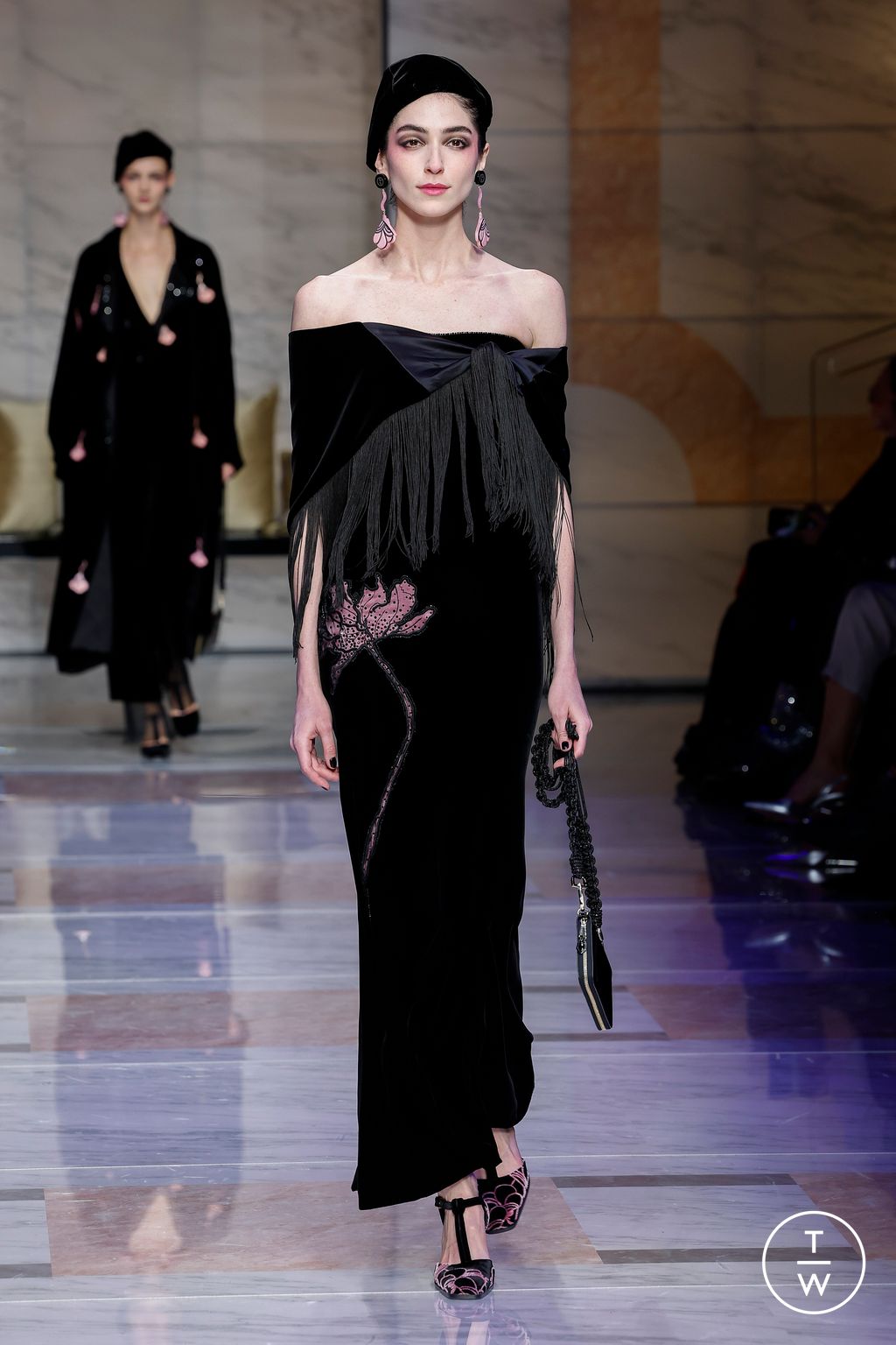 Fashion Week Milan Fall/Winter 2023 look 56 from the Giorgio Armani collection womenswear