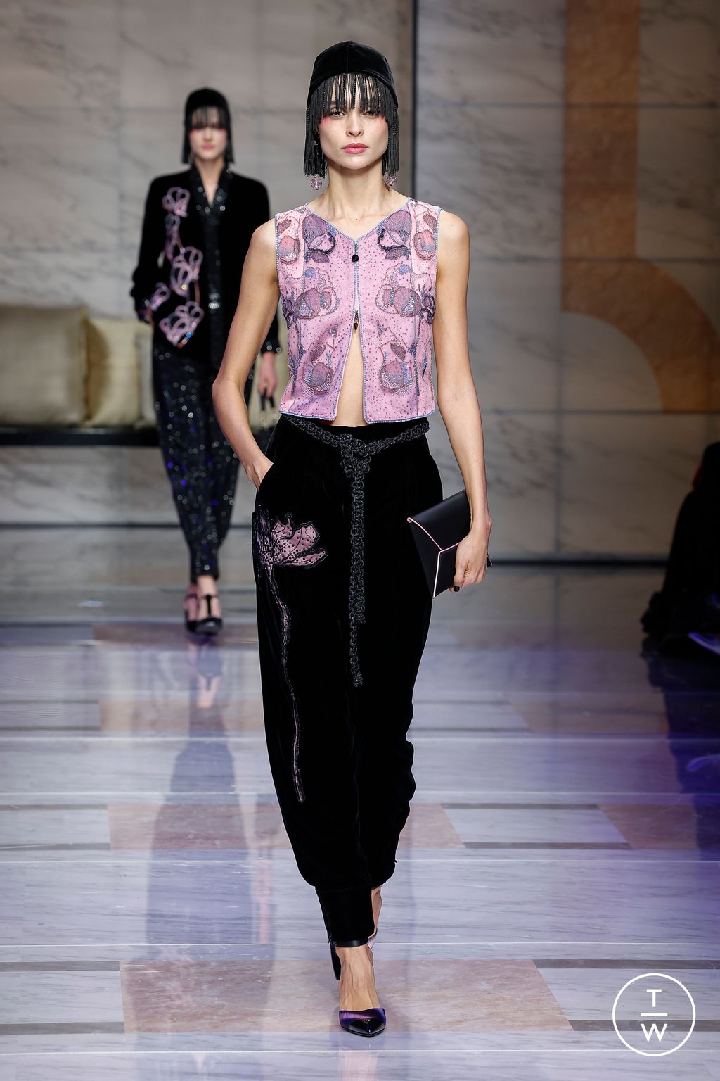 Fashion Week Milan Fall/Winter 2023 look 68 from the Giorgio Armani collection womenswear