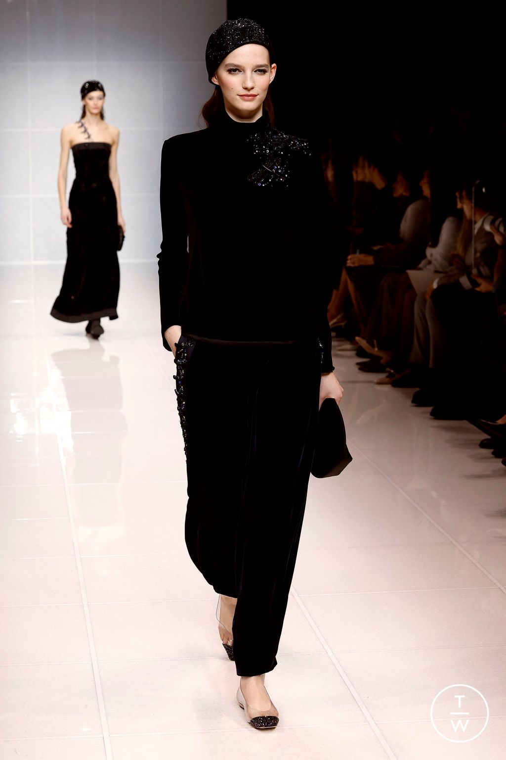 Fashion Week Milan Fall/Winter 2024 look 51 de la collection Giorgio Armani womenswear