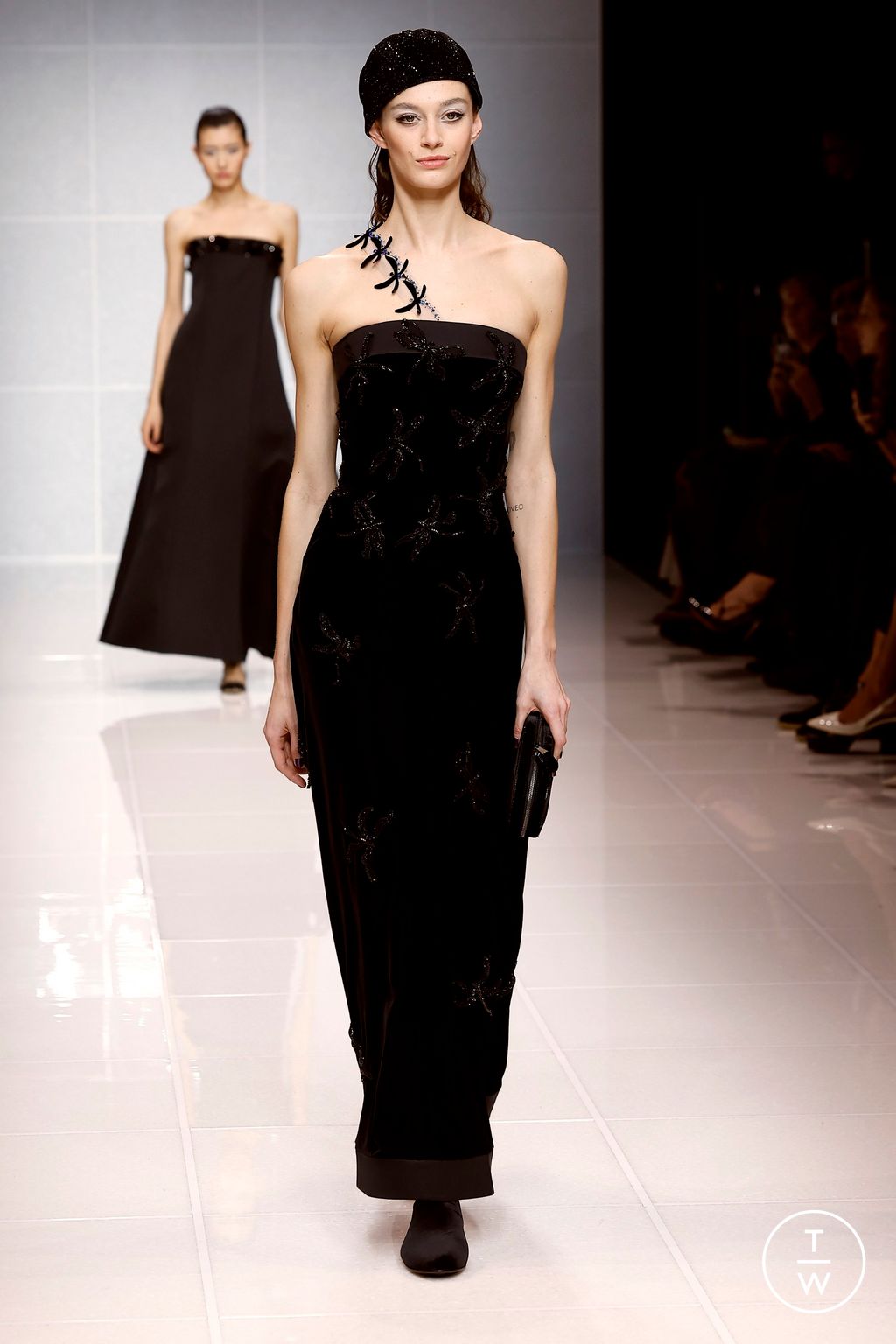 Fashion Week Milan Fall/Winter 2024 look 52 de la collection Giorgio Armani womenswear