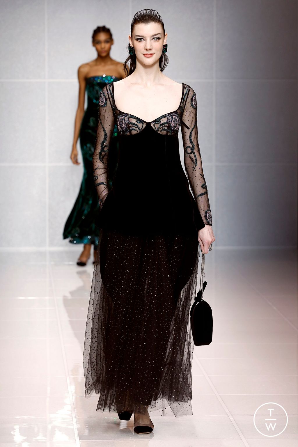 Fashion Week Milan Fall/Winter 2024 look 63 from the Giorgio Armani collection womenswear