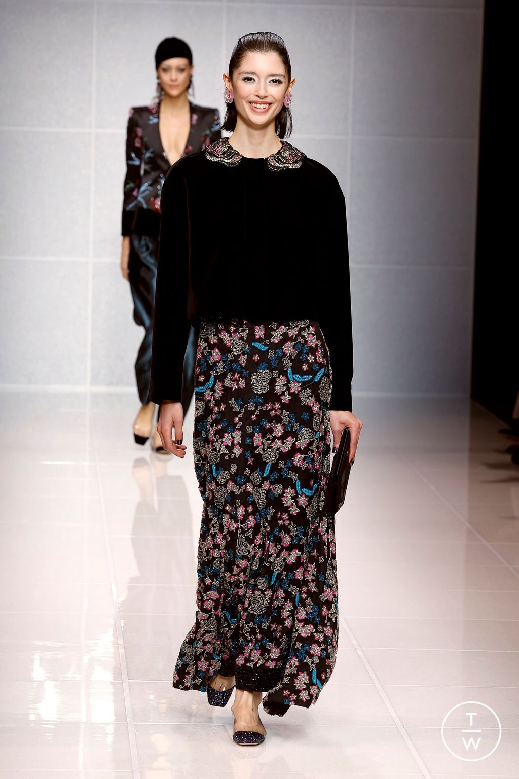 Fashion Week Milan Fall/Winter 2024 look 66 de la collection Giorgio Armani womenswear