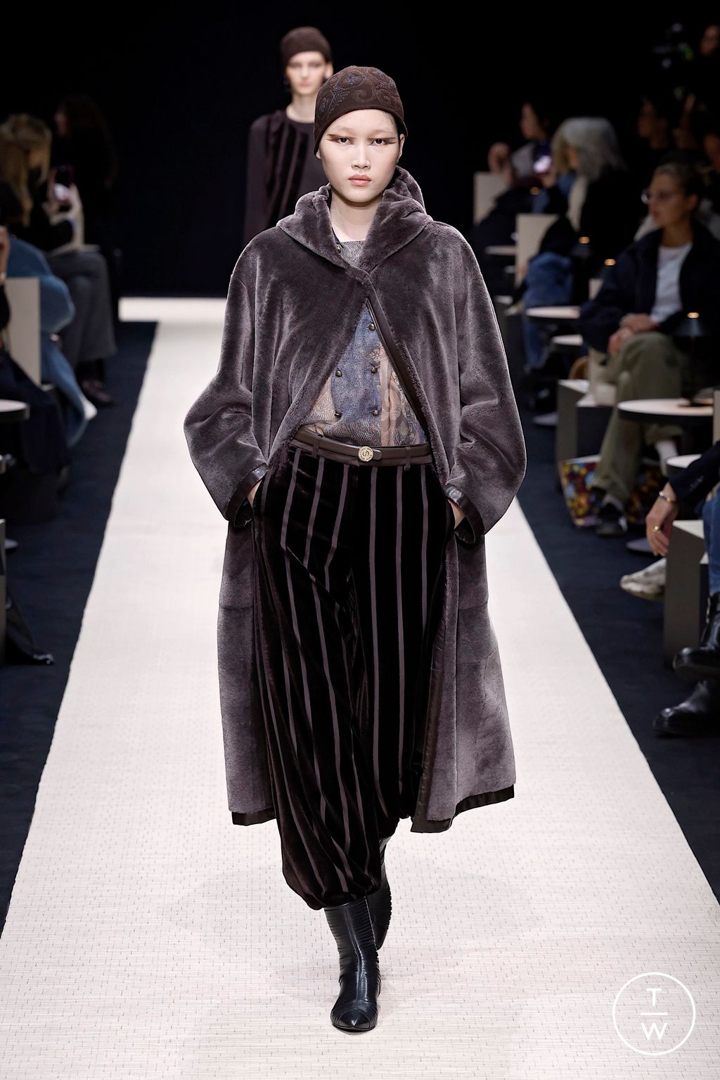 Fashion Week Milan Fall/Winter 2025 look 18 from the Giorgio Armani collection womenswear