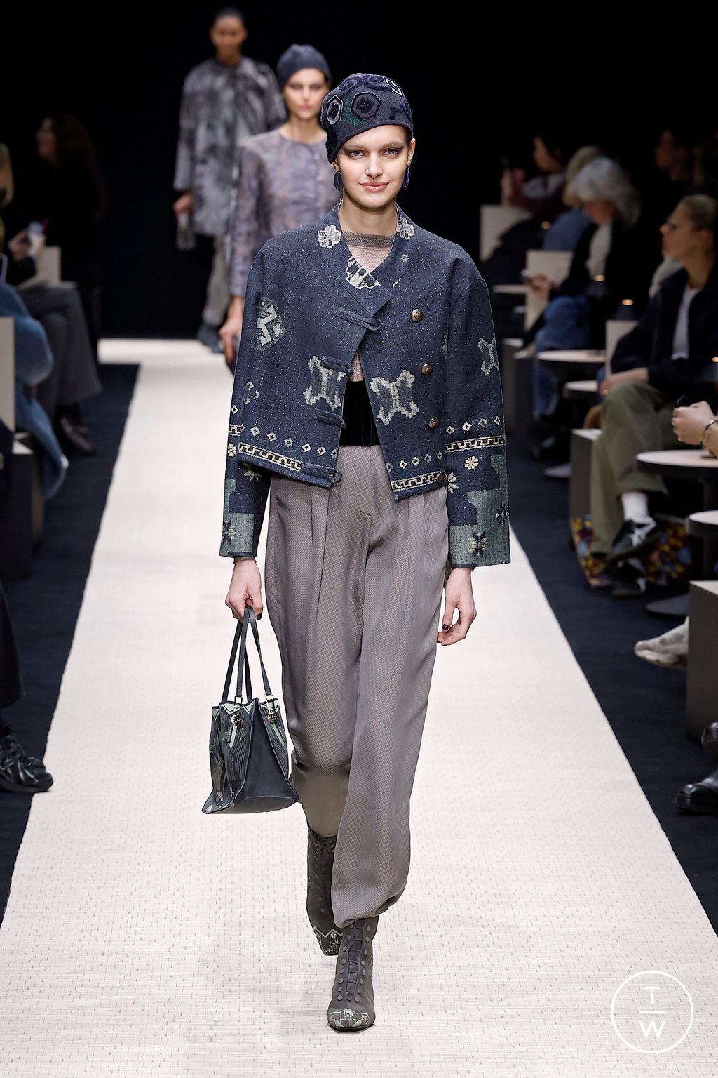 Fashion Week Milan Fall/Winter 2025 look 35 from the Giorgio Armani collection womenswear