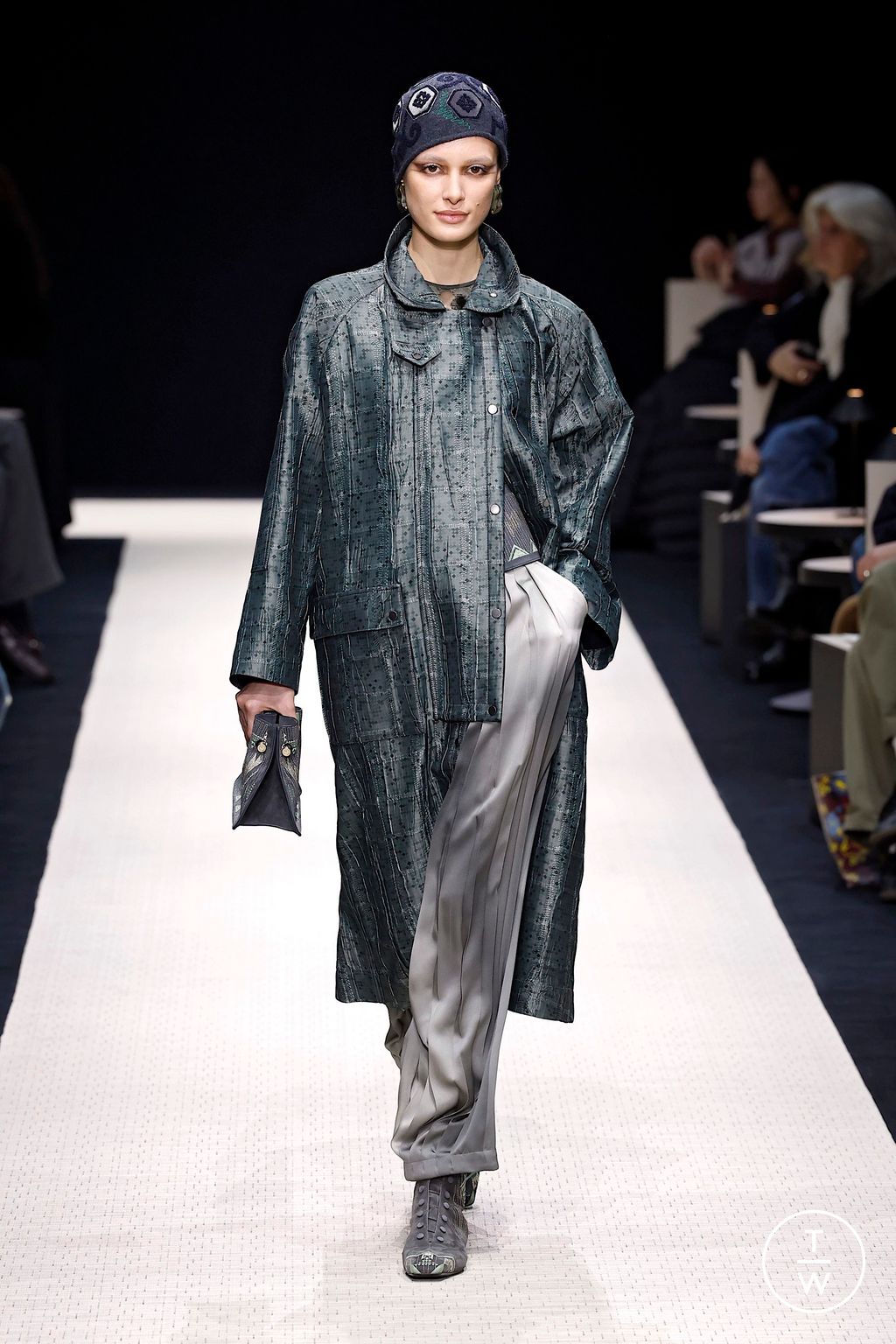 Fashion Week Milan Fall/Winter 2025 look 38 from the Giorgio Armani collection womenswear