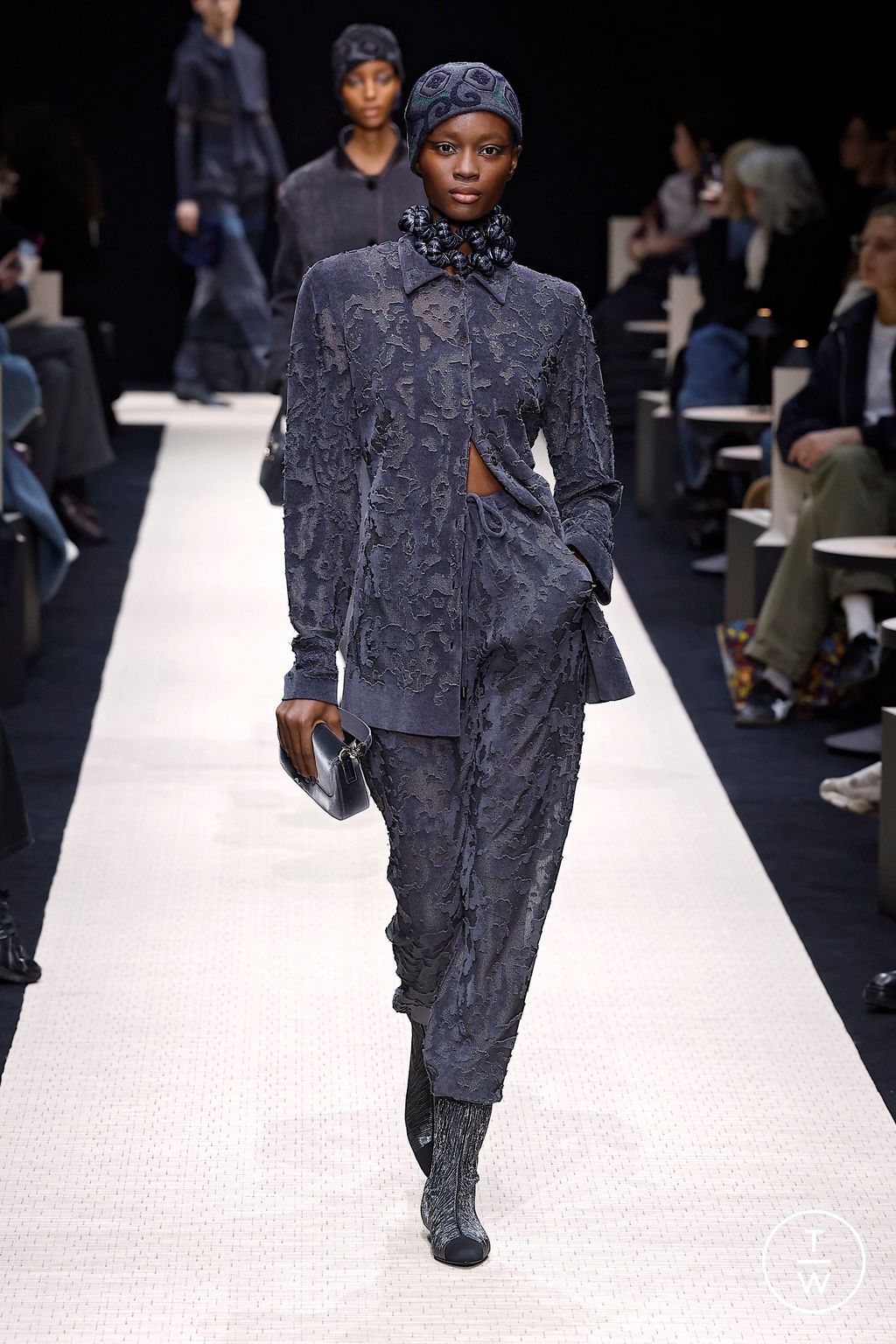 Fashion Week Milan Fall/Winter 2025 look 45 from the Giorgio Armani collection womenswear