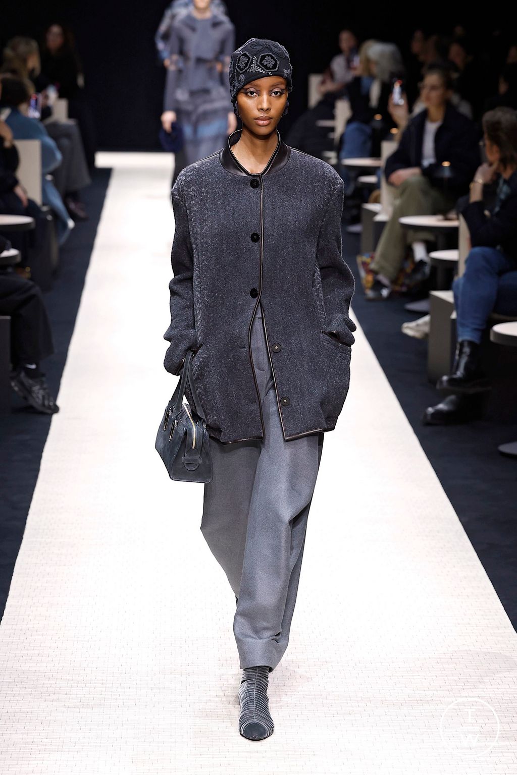 Fashion Week Milan Fall/Winter 2025 look 46 from the Giorgio Armani collection 女装