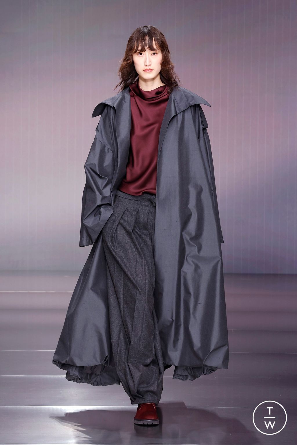 Fashion Week Milan Fall/Winter 2026 look 25 from the Giorgio Armani collection womenswear