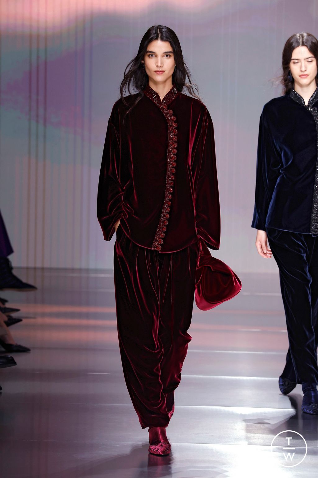 Fashion Week Milan Fall/Winter 2026 look 38 from the Giorgio Armani collection womenswear