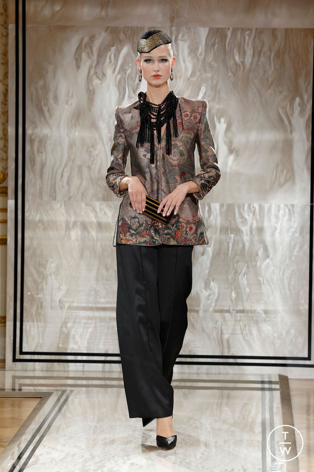 Fashion Week Paris Fall/Winter 2025 look 11 from the Giorgio Armani collection couture