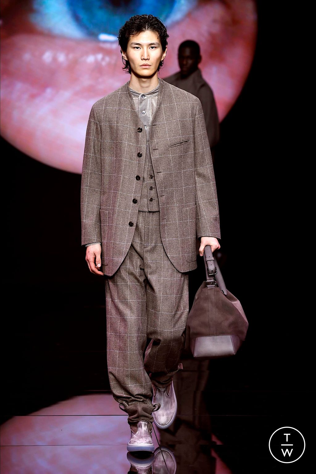 Fashion Week Milan Fall/Winter 2024 look 6 from the Giorgio Armani collection menswear
