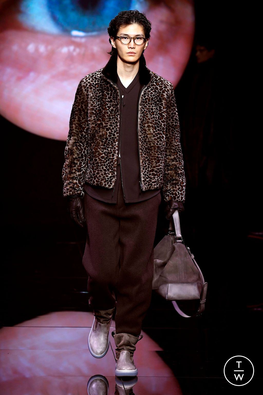 Fashion Week Milan Fall/Winter 2024 look 66 de la collection Giorgio Armani menswear