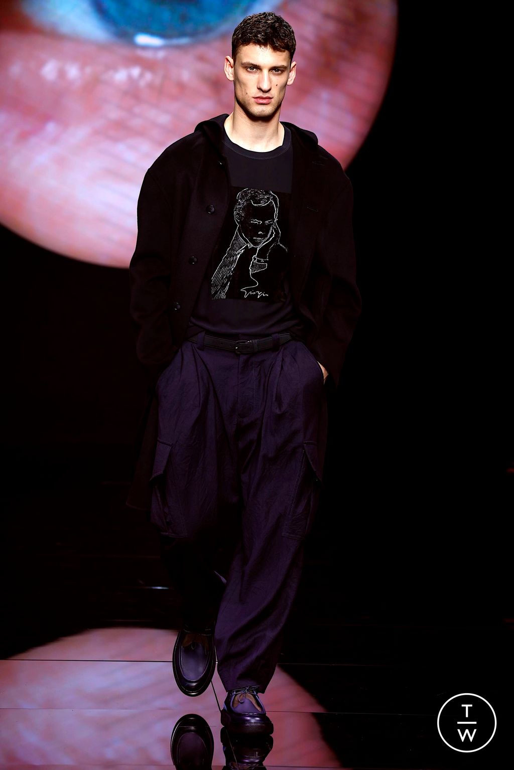 Fashion Week Milan Fall/Winter 2024 look 73 de la collection Giorgio Armani menswear