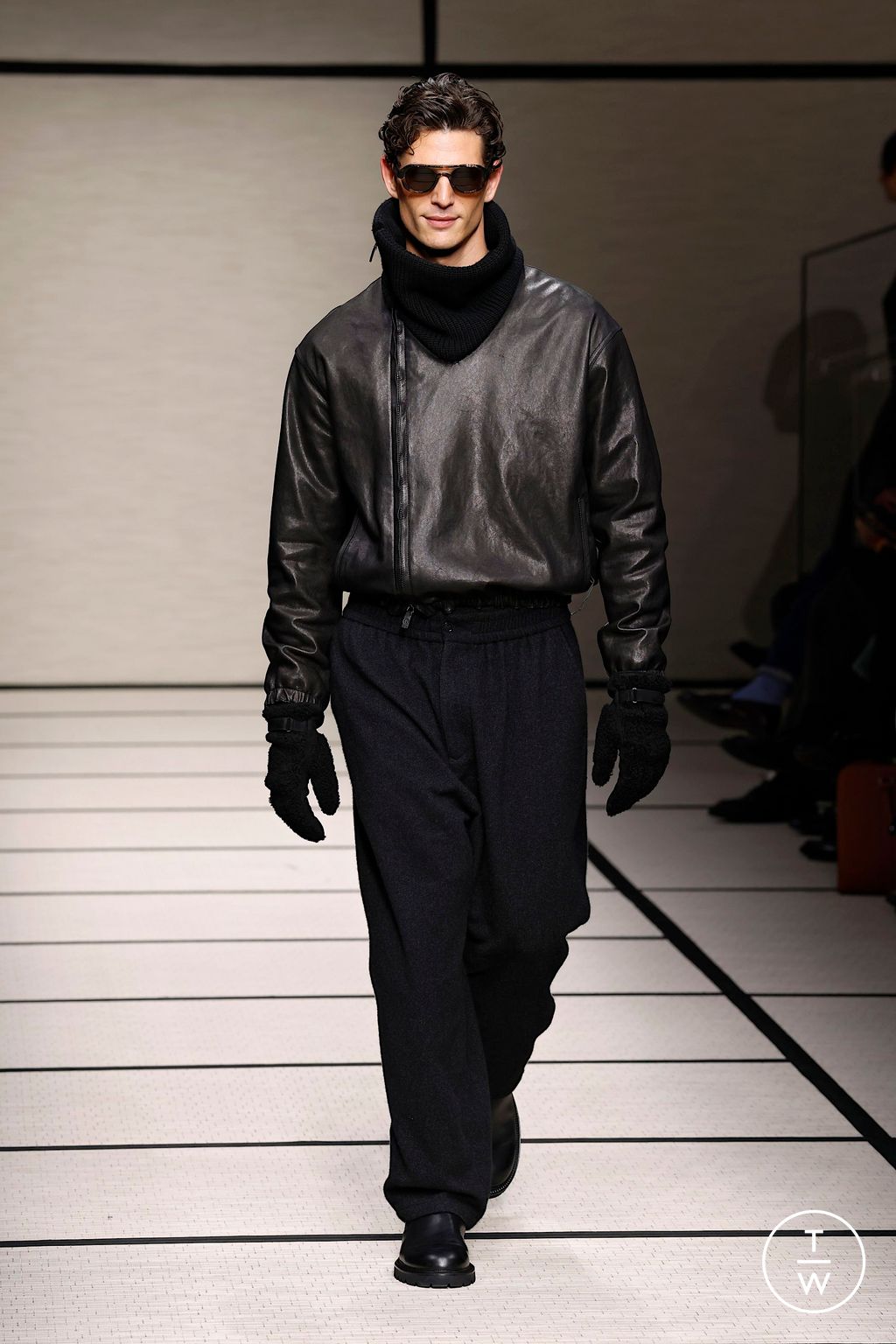 Fashion Week Milan Fall/Winter 2025 look 38 from the Giorgio Armani collection menswear
