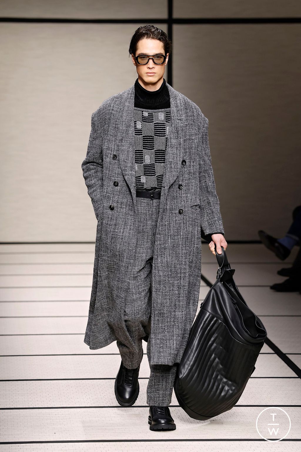 Fashion Week Milan Fall/Winter 2025 look 41 de la collection Giorgio Armani menswear