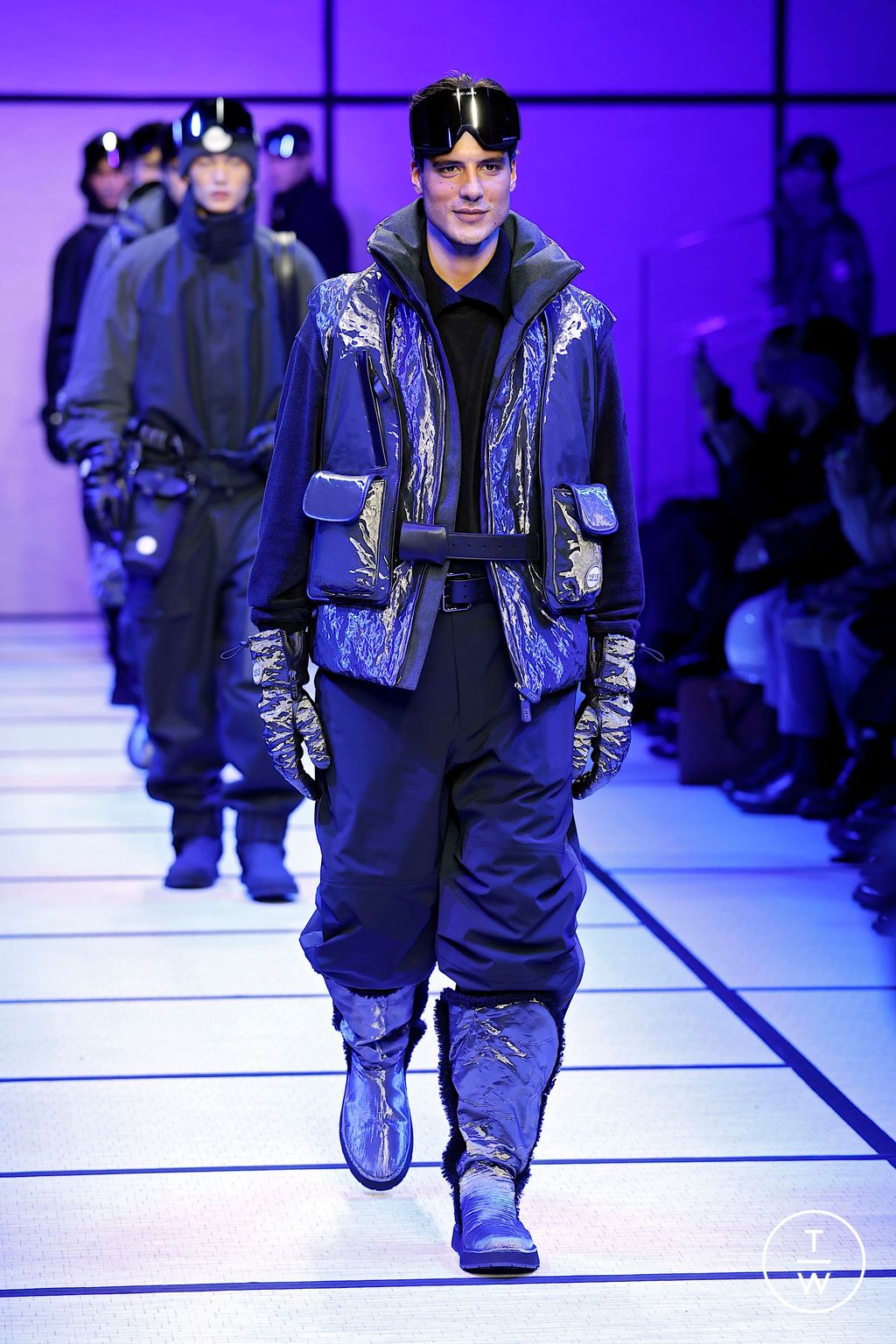 Fashion Week Milan Fall/Winter 2025 look 43 de la collection Giorgio Armani menswear