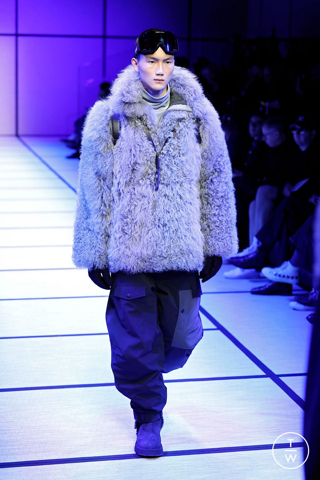 Fashion Week Milan Fall/Winter 2025 look 52 de la collection Giorgio Armani menswear