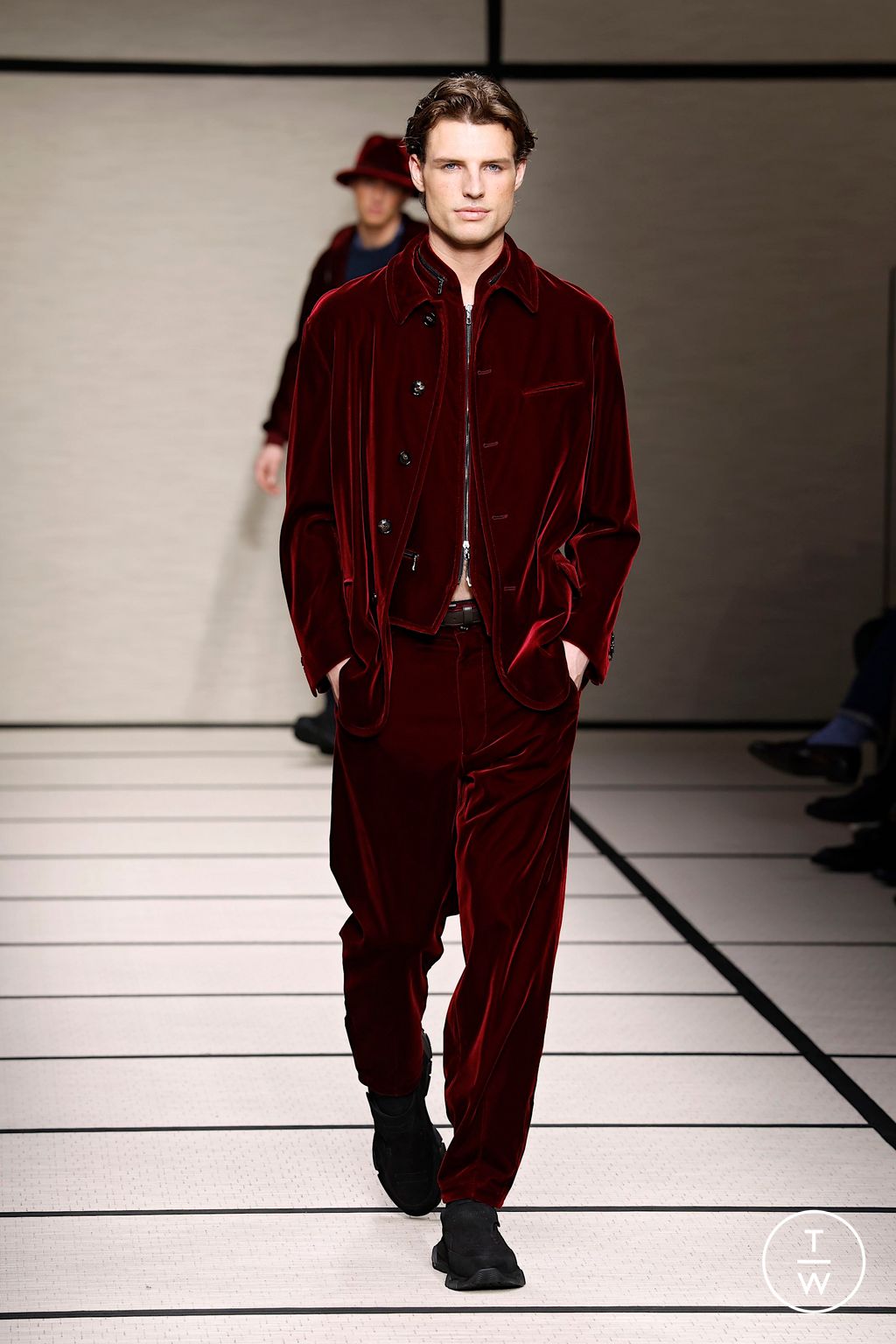Fashion Week Milan Fall/Winter 2025 look 57 de la collection Giorgio Armani menswear