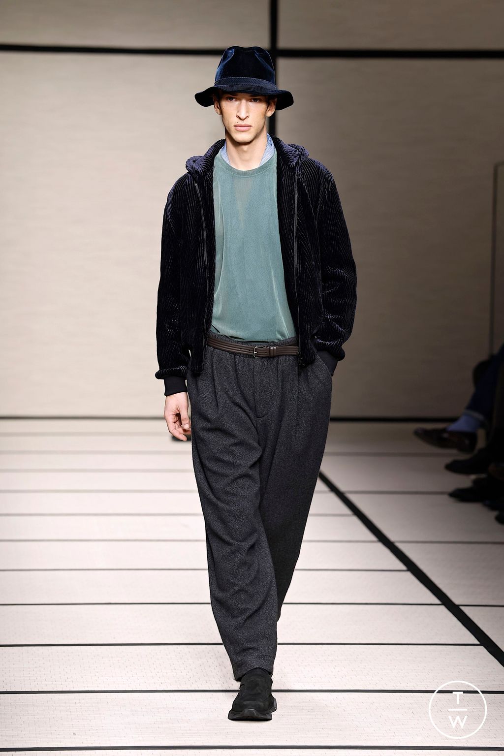Fashion Week Milan Fall/Winter 2025 look 59 de la collection Giorgio Armani menswear